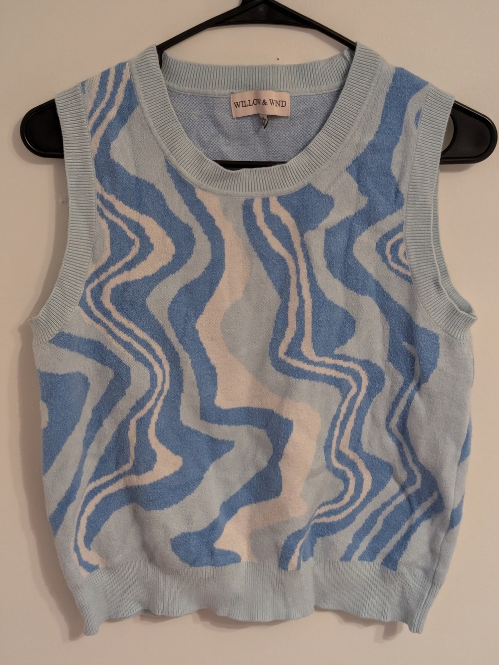Willow & Wind Light Blue & Cream Patterned Knit Vest